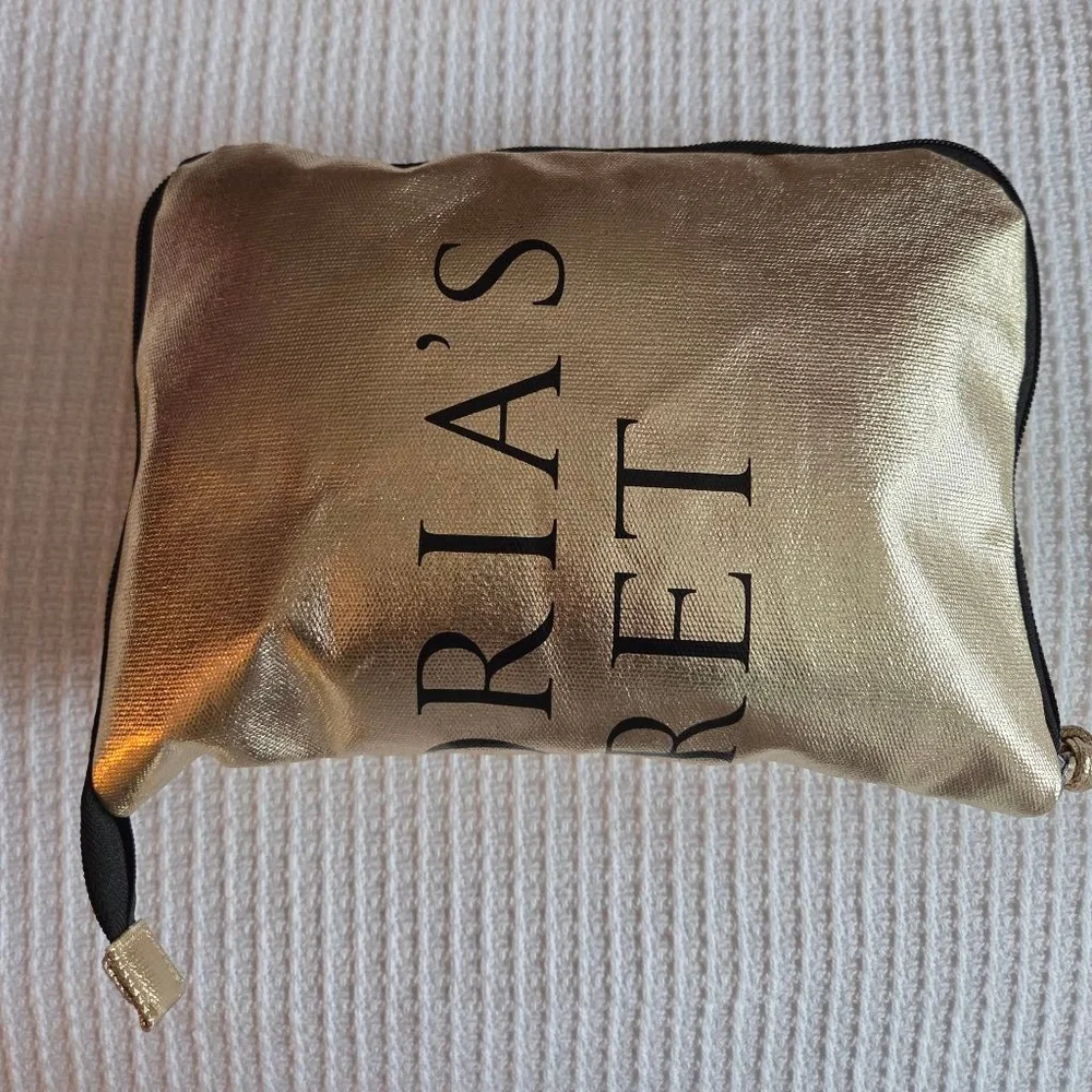 Women's Victoria's Secret Metallic Gold & Black Fold up zipper Tote Bag LooksNEW
